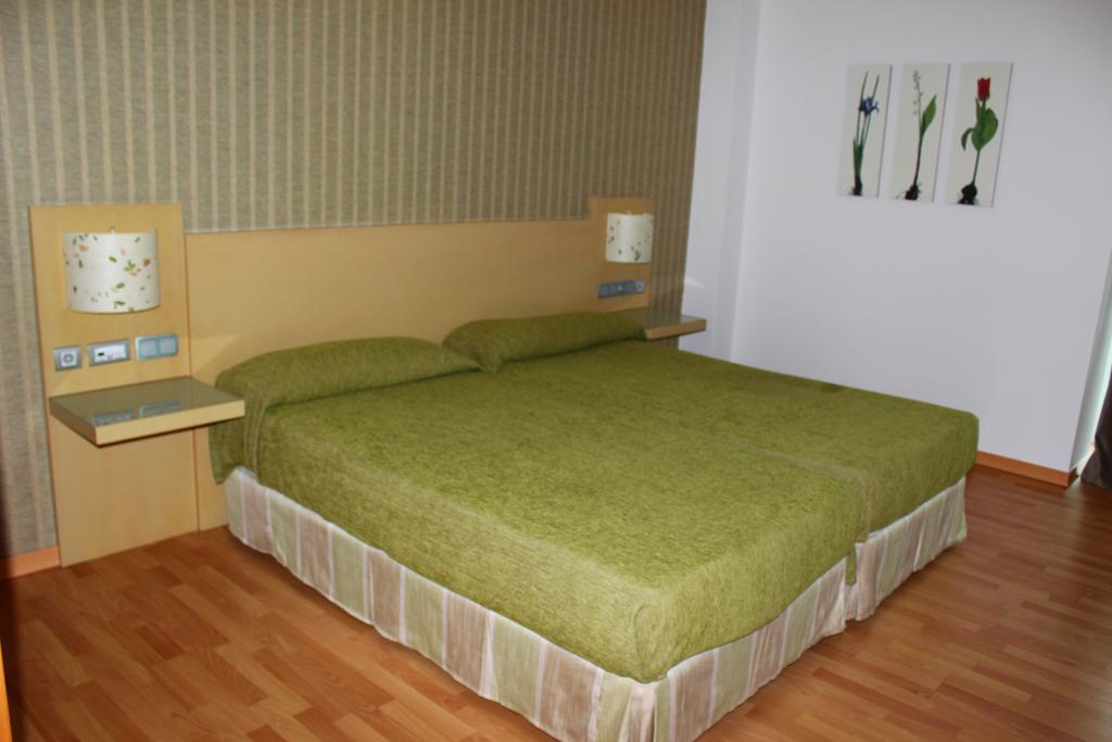 Valcarce Ferrol Hotel Narón Cameră foto